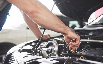 Land Rover Engine Maintenance